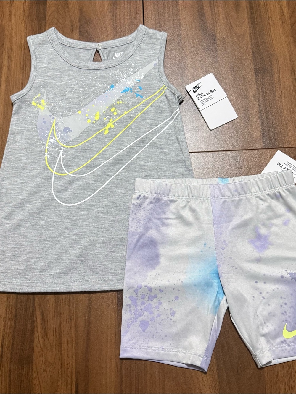 Nike Girls 2 Piece Set Gray Tank Top & Tie-Dye Shorts Size 6 New with tags